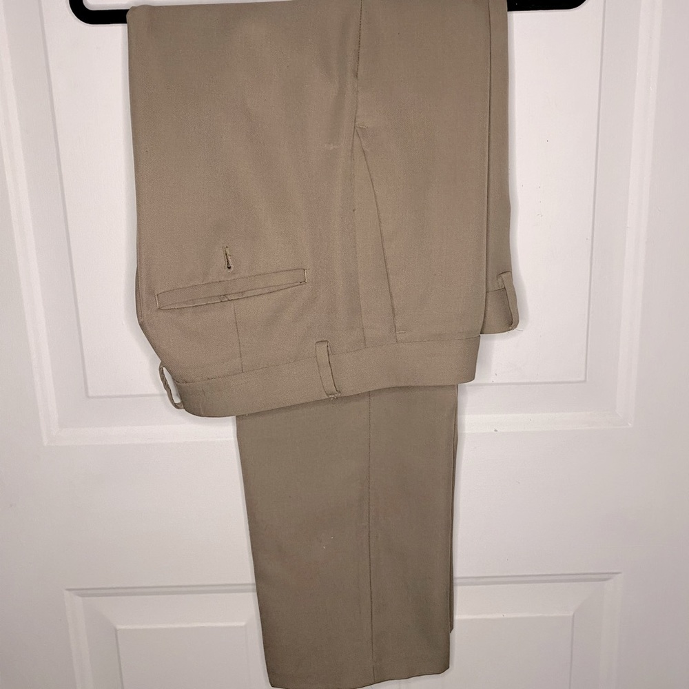 Dress Pants- Haggar- Khaki- size 32x30
